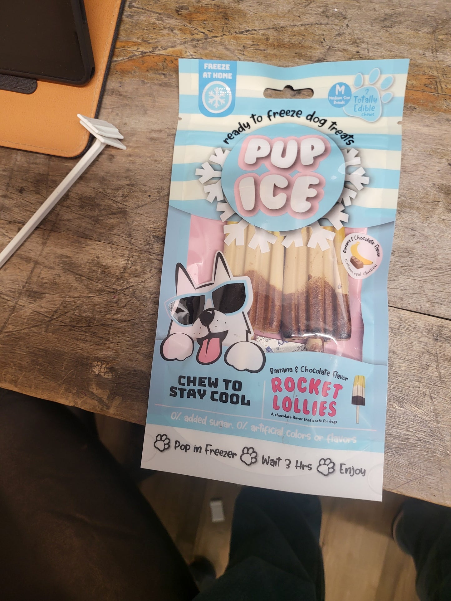 Pup ice banana chocolate lollie