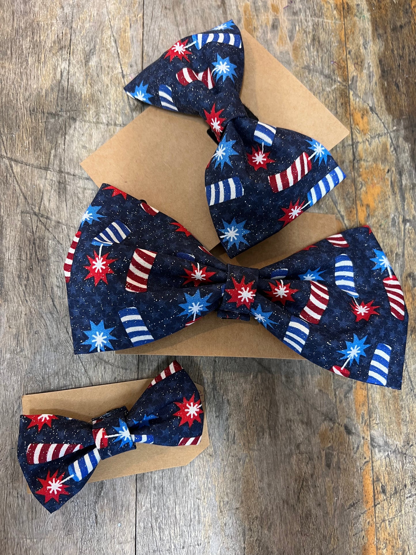 Alfred's Bows "Fireworks"Tiny Bow