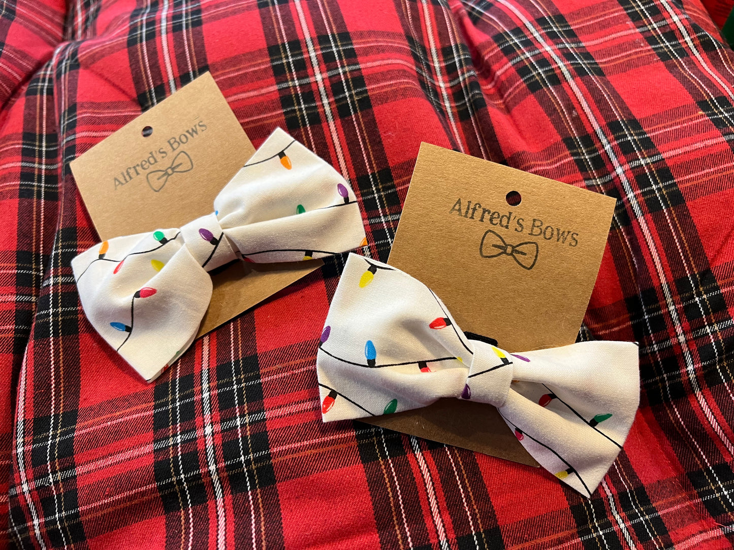 Alfred's Bows "Christmas Lights" Medium Bow