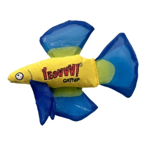 Yeowww! Cat mo betta fish