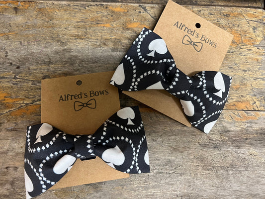 Alfred's Bows "Go Aces" Large Bow