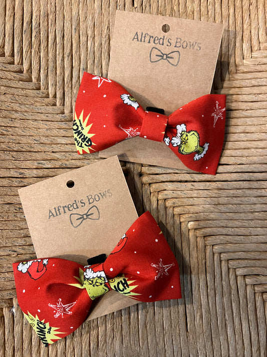 Alfred's Bows "Red Grinch" Medium Bow
